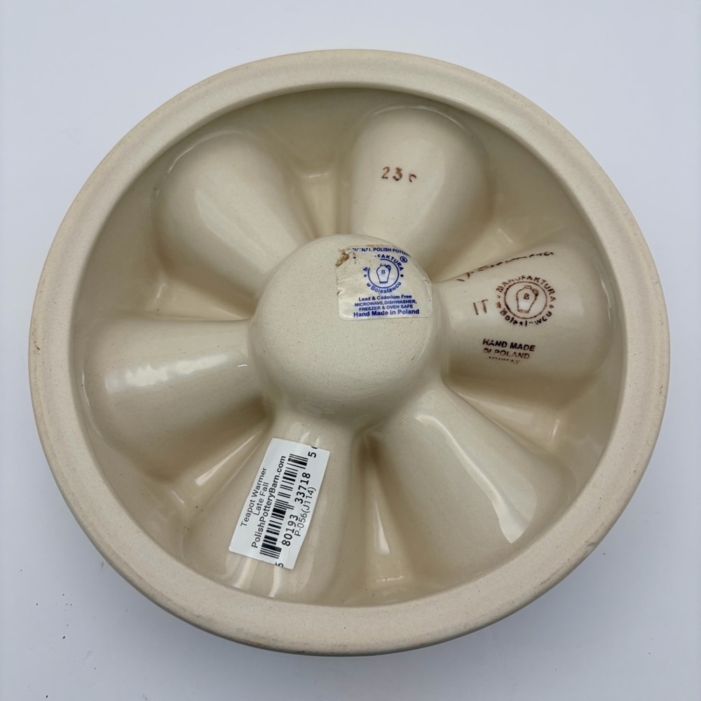 Polish Pottery Tea Warmer | Handmade in Poland Floral Stoneware | Microwave Safe - Picture 7 of 10